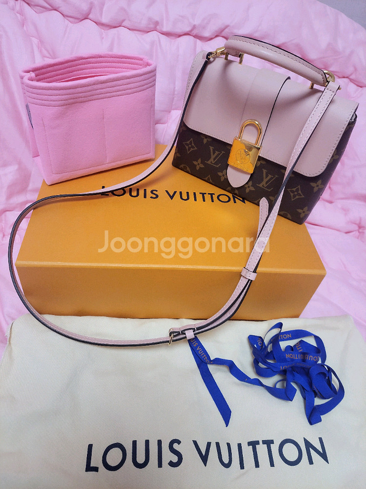 정품)급처상태좋음!루이비통 핑크록키bb 크로스토트백가방--0