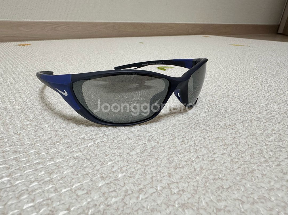 나이키 러닝 선글라스 zone--0