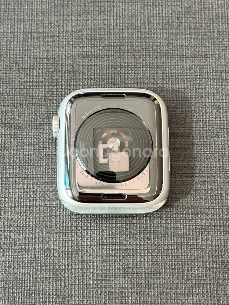 애플워치 SE 44mm 실버--1