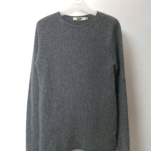 한섬 SJYP 2022 캐시미어100 라운드넥 니트 탑