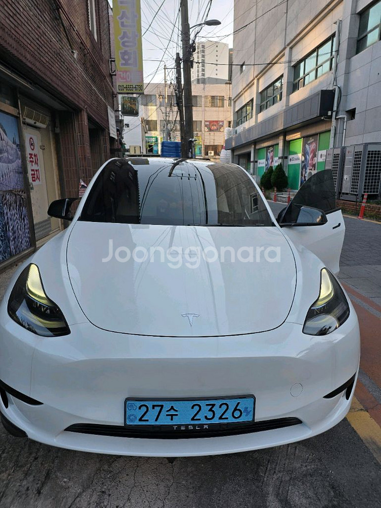 테슬라 모델y--1