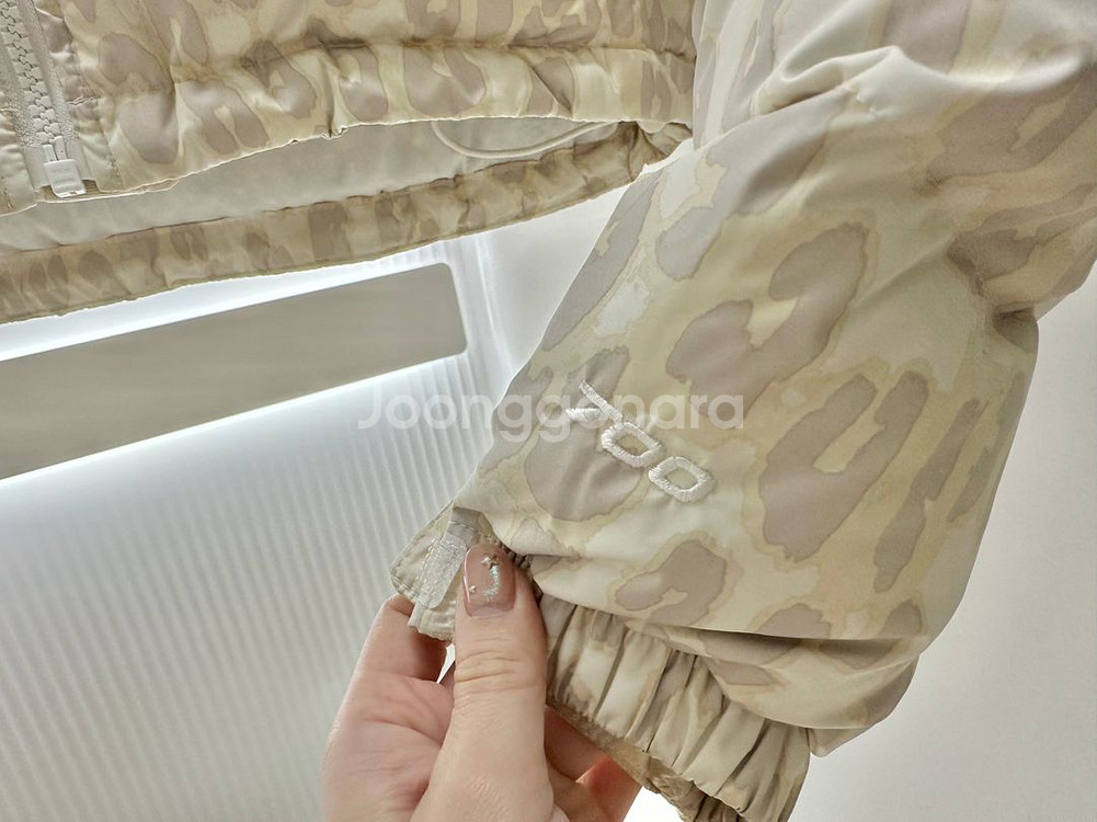 노스페이스 프린트 눕시 숏 자켓 실버 그레이 레오파드 S--2