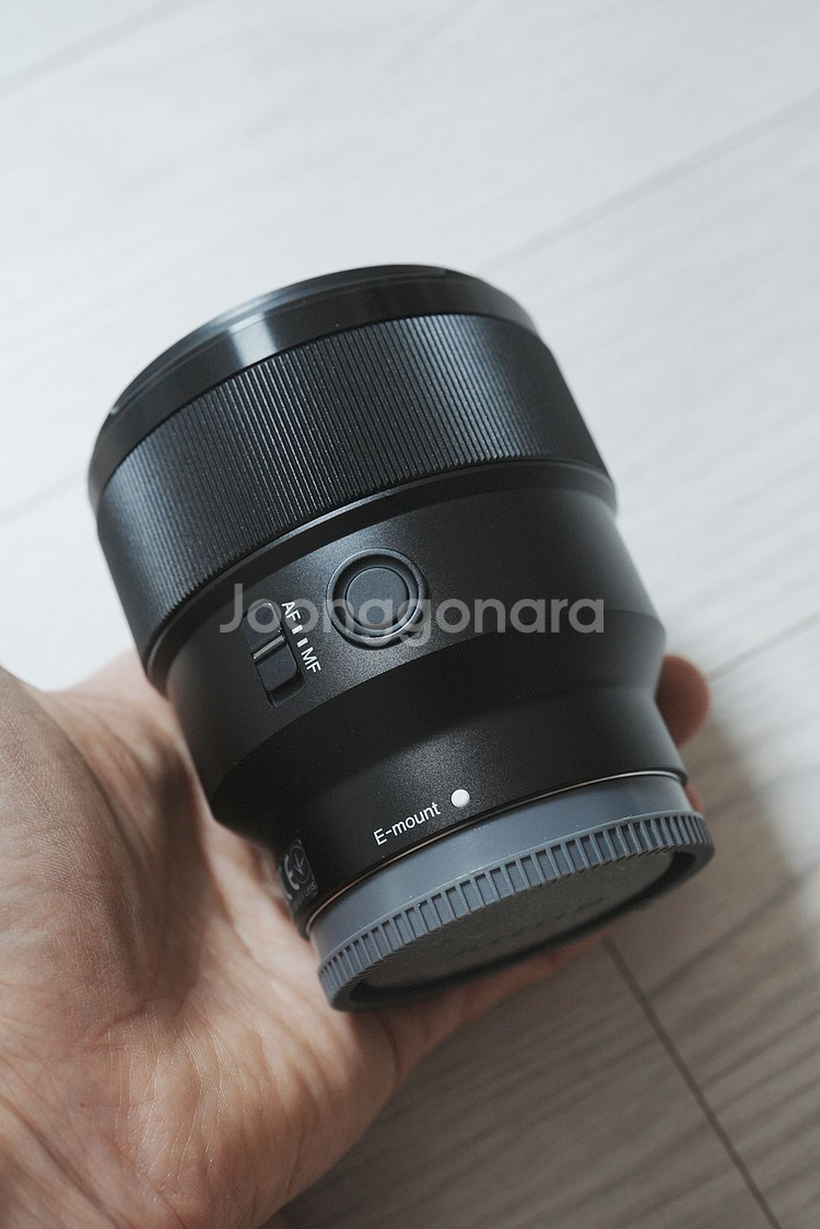 소니 FE 85mm F1.8 / 85.8 팝니다--1