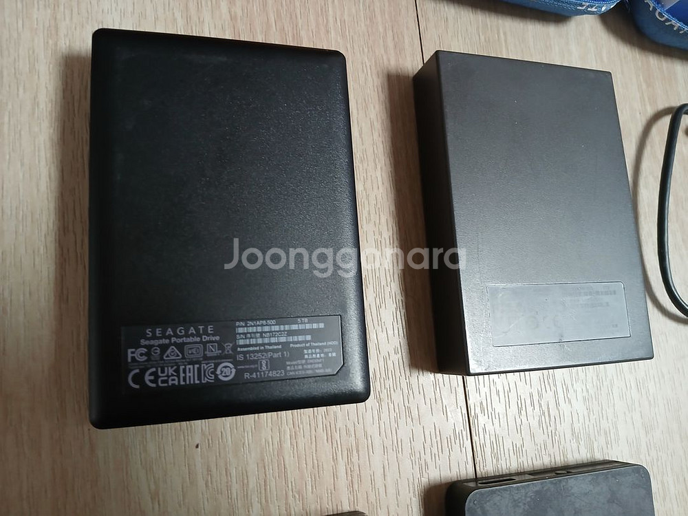 시게이트 외장하드 5TB 여러개 판매 (첫번째 사진 참조.)--3