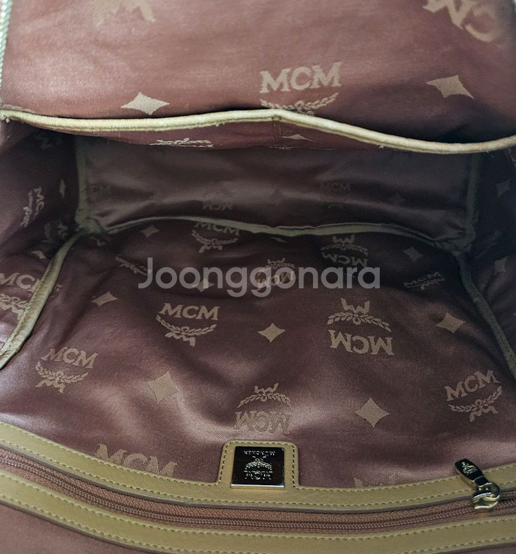 mcm 엠씨엠 비세토스 스터드 백팩 책가방--6