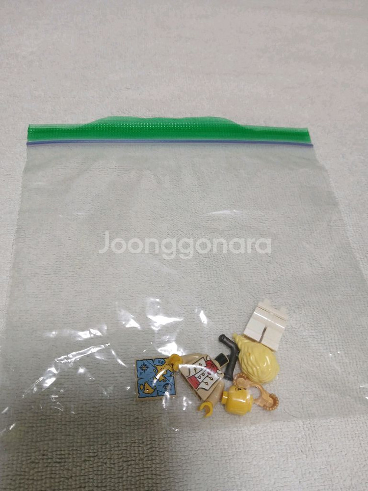 레고 21358 여자해적--0