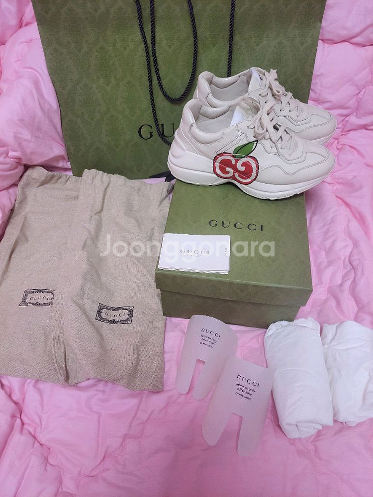 정품)급처상태좋음!구찌 애플로고라이톤스니커즈키높이운동화--0