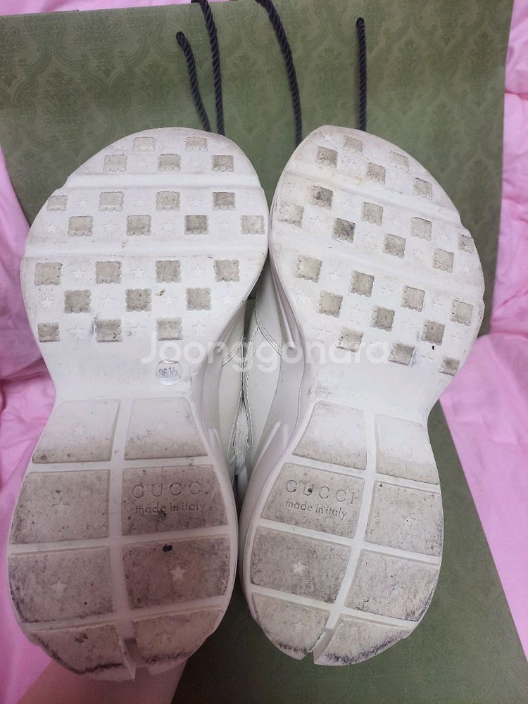 정품)급처상태좋음!구찌 애플로고라이톤스니커즈키높이운동화--6