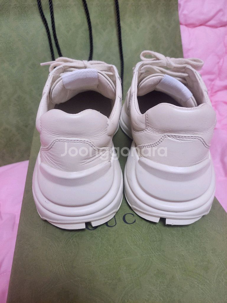 정품)급처상태좋음!구찌 애플로고라이톤스니커즈키높이운동화--4