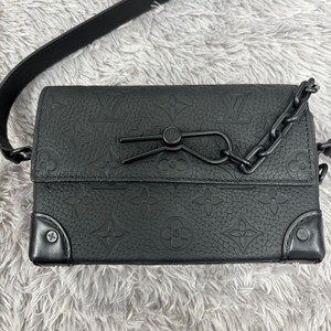 루이비통 크로스백 스티머 웨어러블 월릿