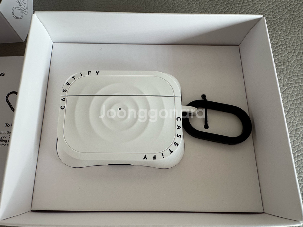 에어팟프로3 리플케이스 새상품 팝니다--2