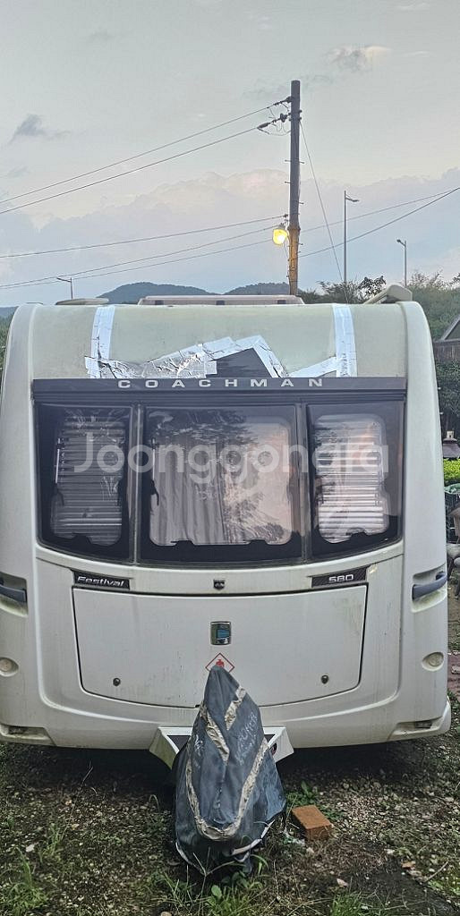 코치맨카라반 패스티벌580팝니다--0