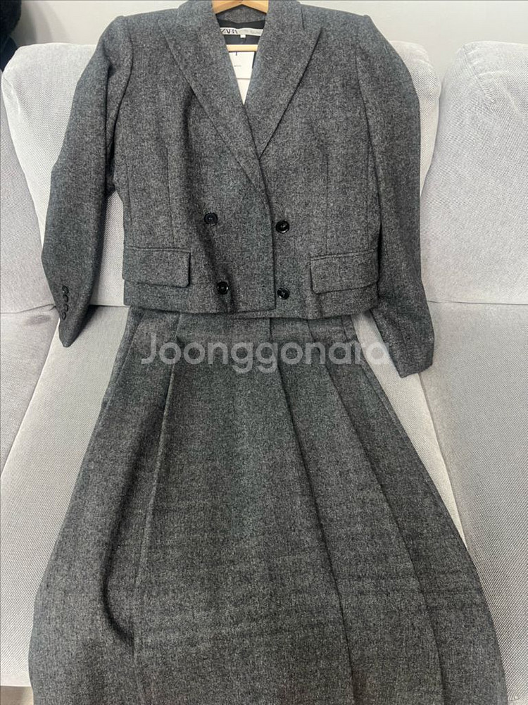 자라 디올맛 셋업 S사이즈--2