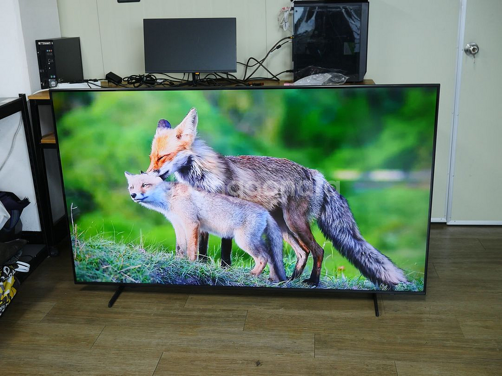 삼성 75인치 티비 KU75UD7000F 스탠드형 스마트TV--1