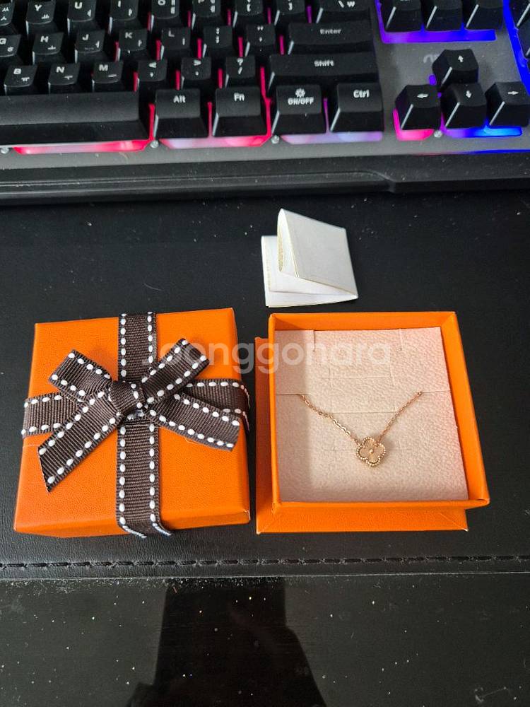 18k 클로버 목걸이--1