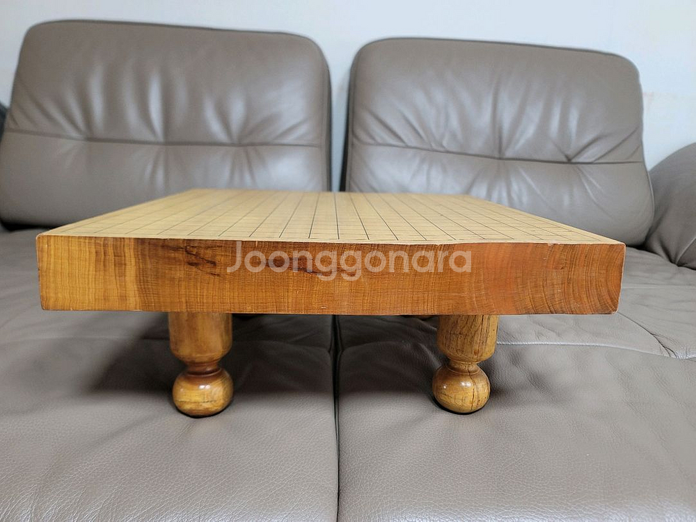 한일바둑 아가지스원목2호 바둑판 ,표면상태B급, 착감감,소리,탄력감 우수--1