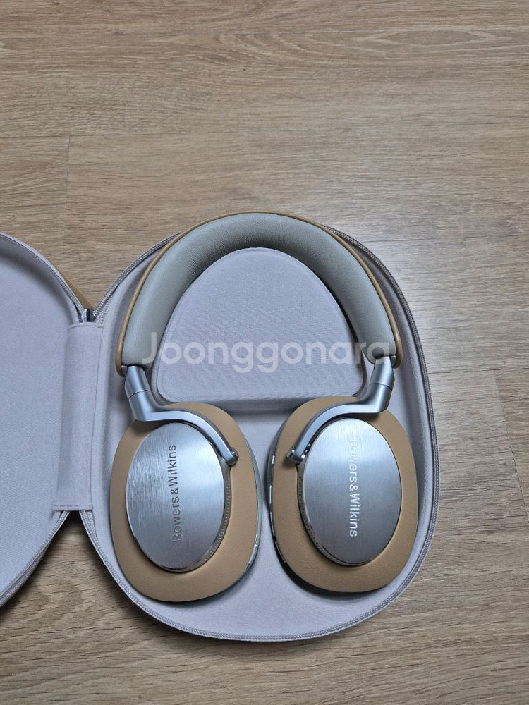 바워스앤윌킨스 PX8 헤드폰--0