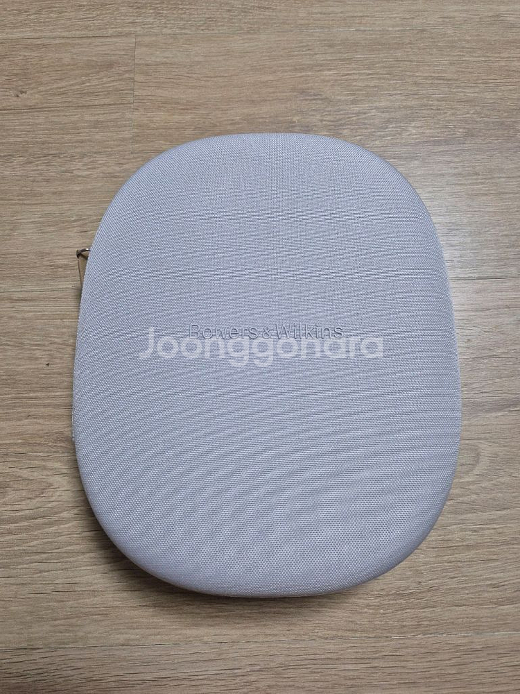 바워스앤윌킨스 PX8 헤드폰--7