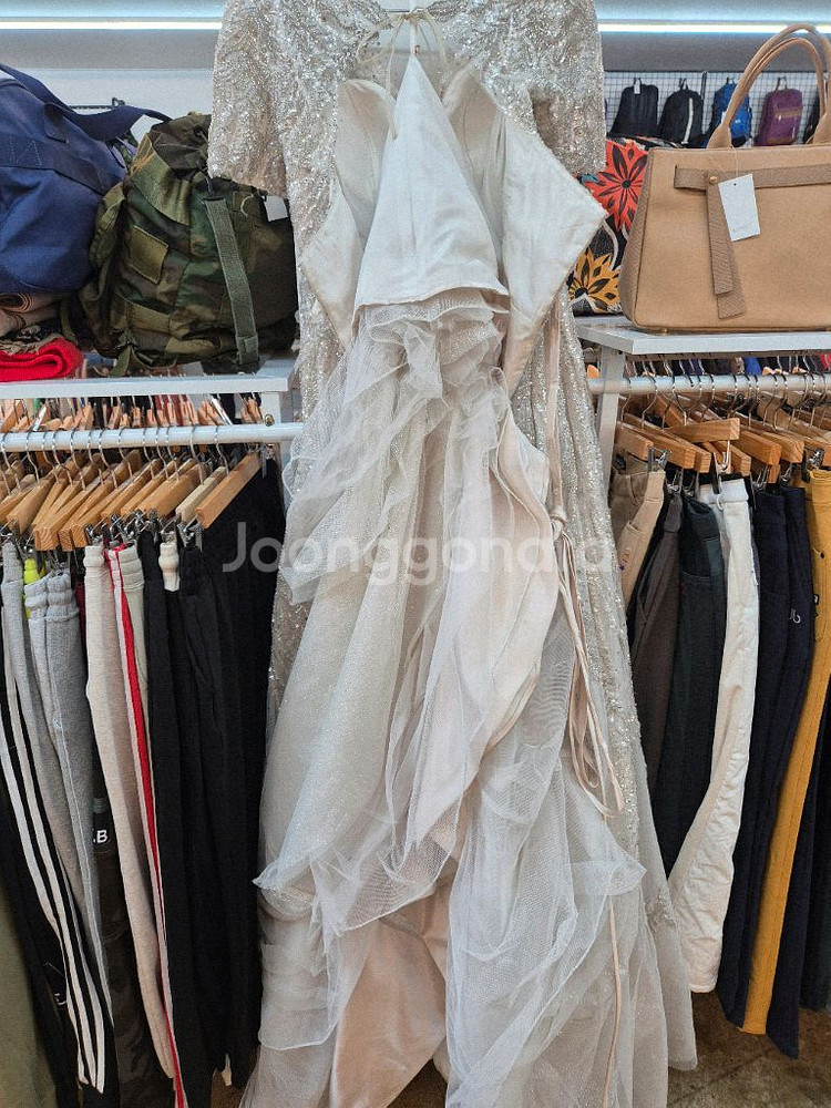 청담 핸드메이드 웨딩드레스 고퀄--4