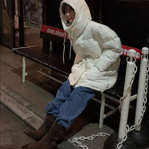 썸웨어버터 버터 하프 패딩 아이보리