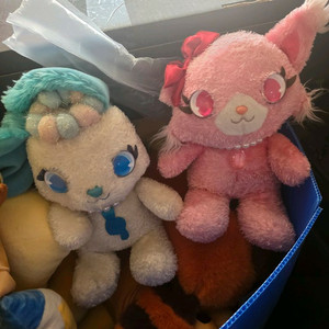 쥬얼펫 인형 사피 가넷팝니다