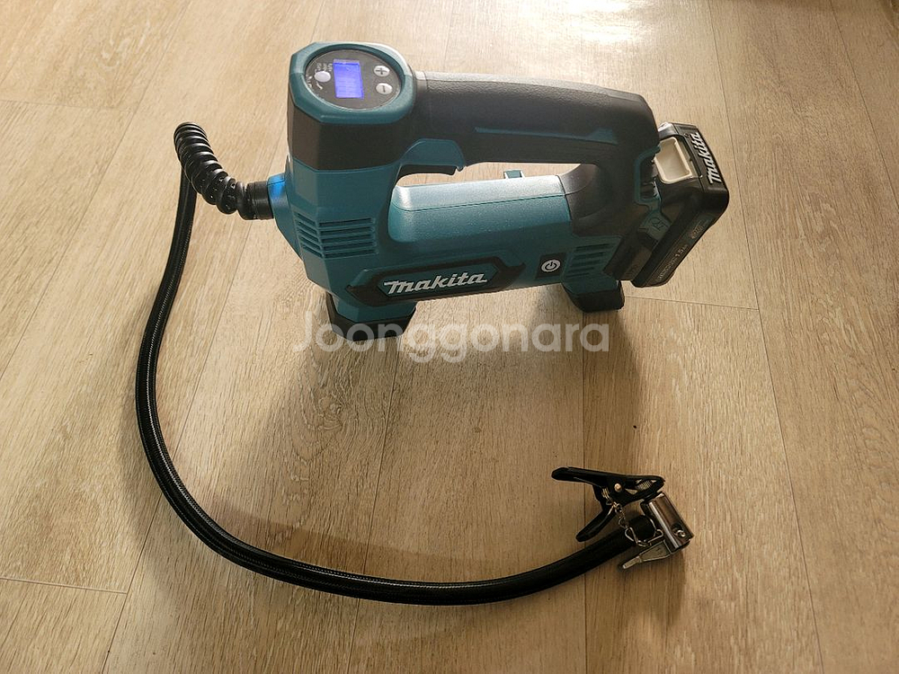 마끼다 공기주입기--0