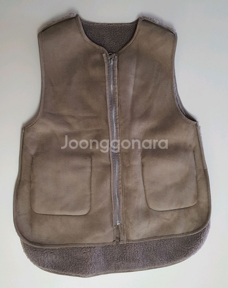 스웨이드 양면 뽀글이 조끼 F--1