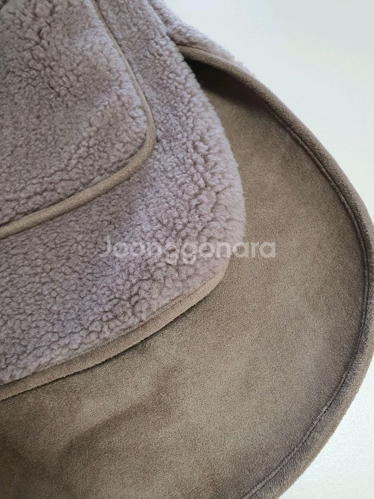 스웨이드 양면 뽀글이 조끼 F--3