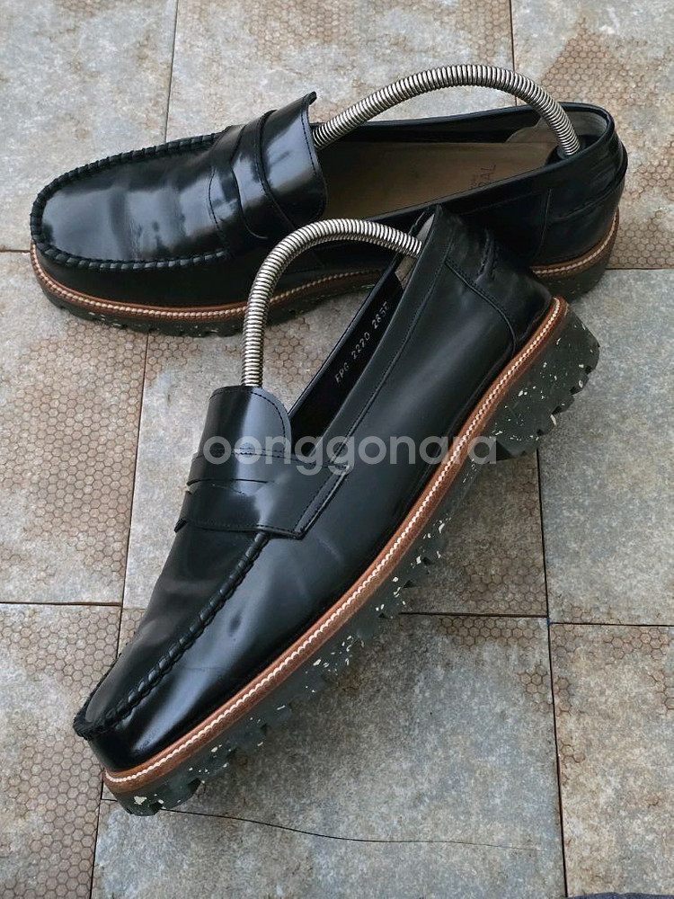 (285)손신발 페니 로퍼 구두--2