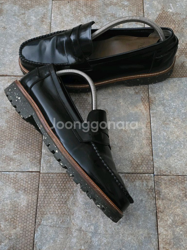 (285)손신발 페니 로퍼 구두--5