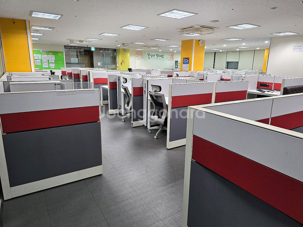 사무실 책상 서랍장 파티션 사무용 의자--2