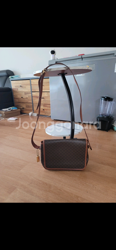 정품) 셀린느 마카담 크로스 백. 가방 !!--1