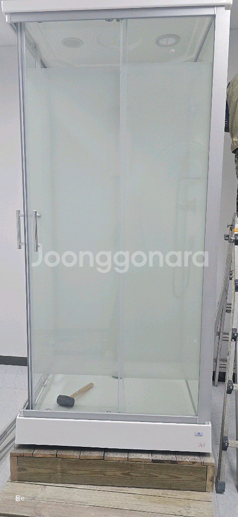 슬라이딩 샤워부스--1