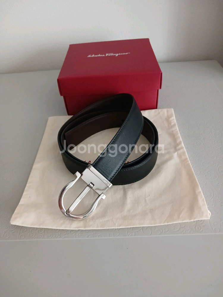 페라가모 신사정장 양면 가죽벨트 정품입니다--0