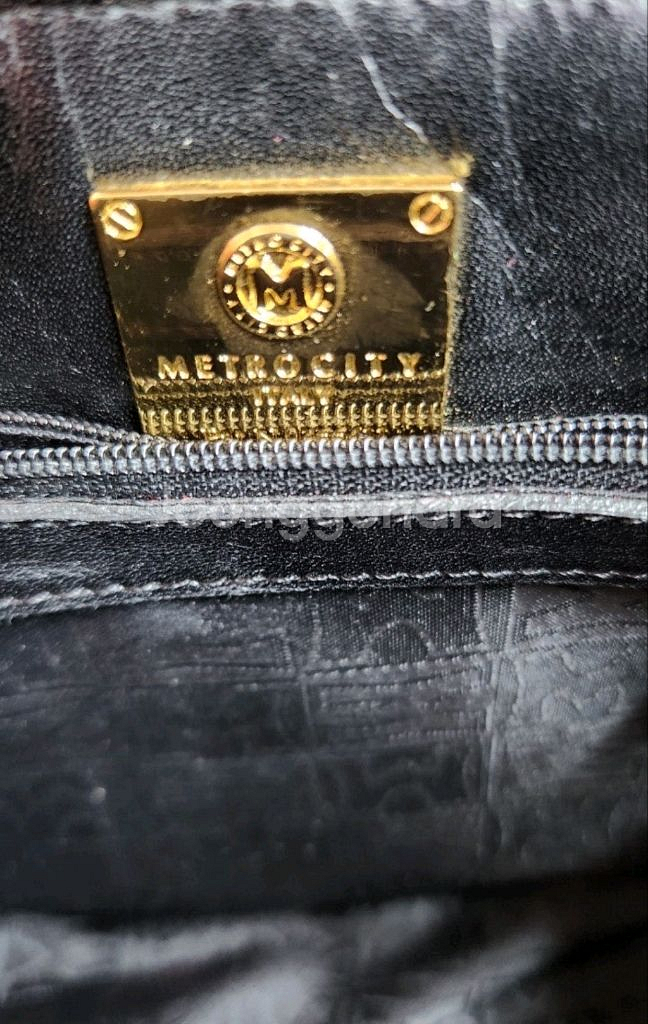 메트로시티 숄더백--4