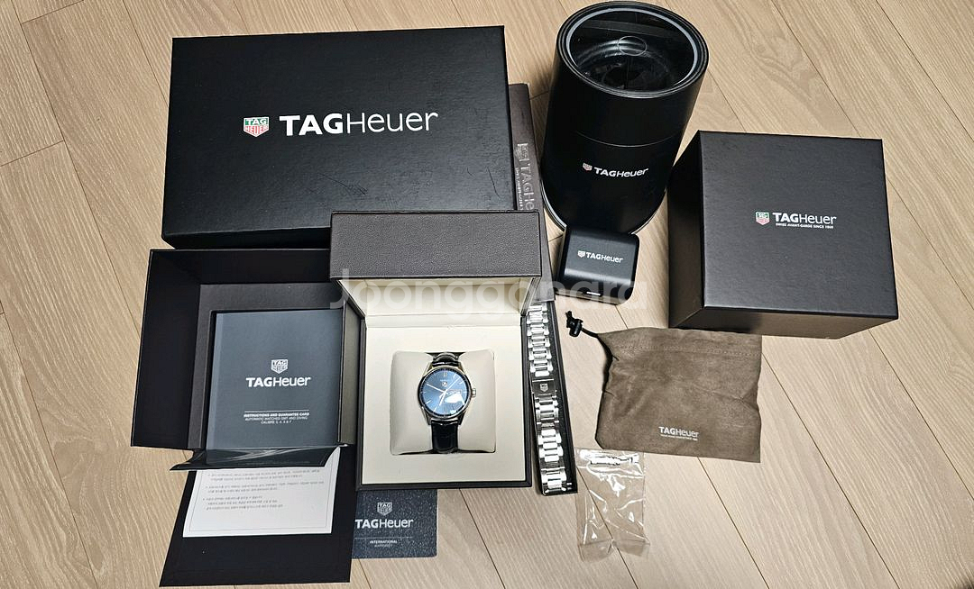 태그호이어 까레라 칼리버5 청판 시계--0