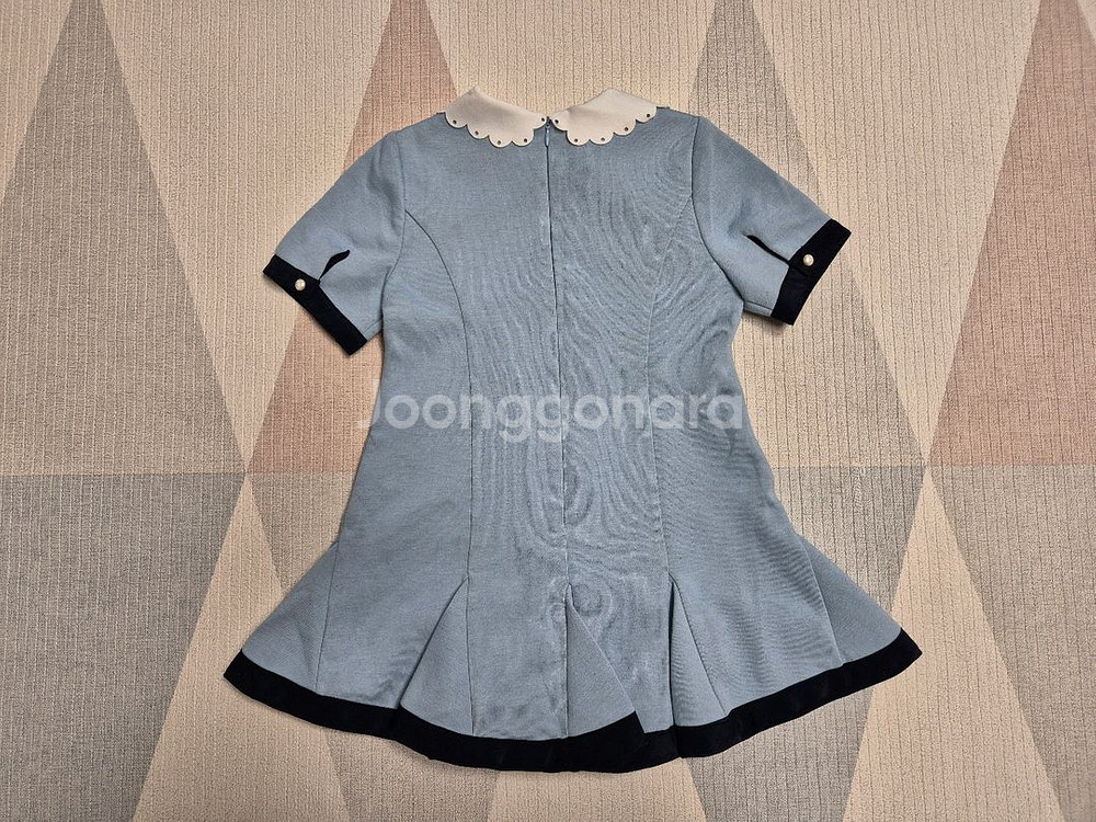 BEEN 꽃잎 카라 플리츠 원피스 120--0