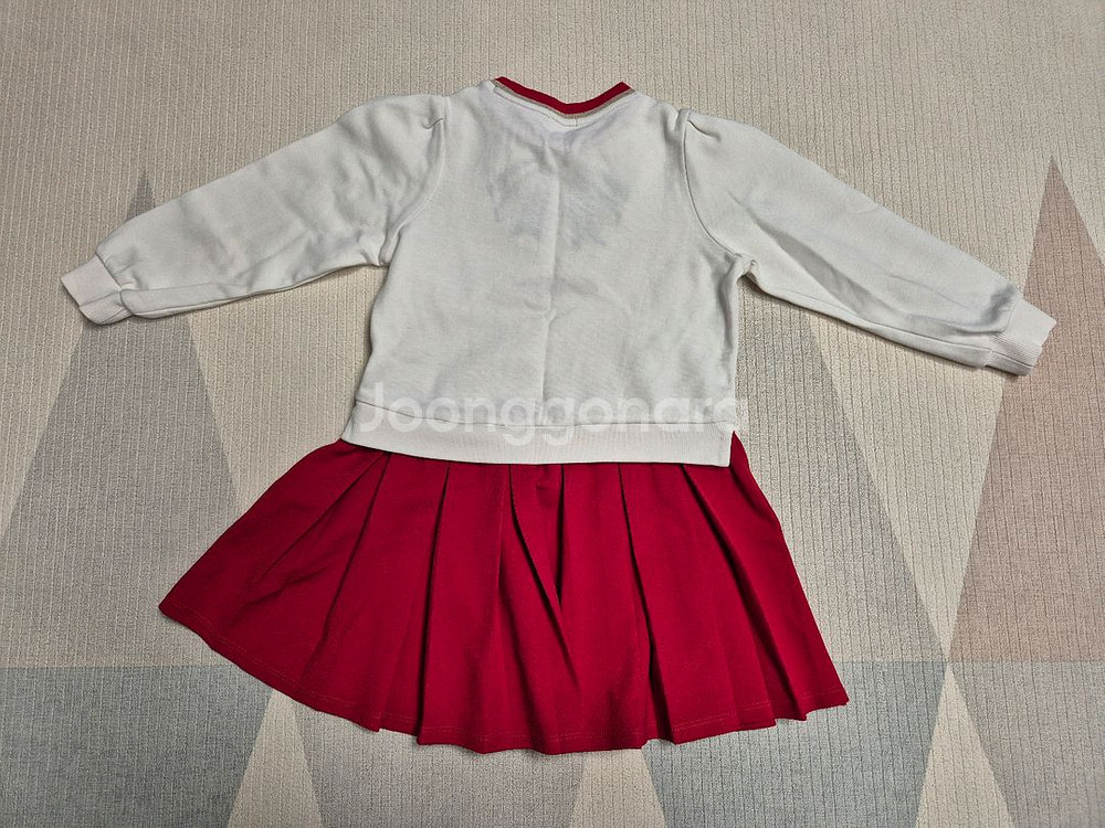 베네통 리본 플리츠 원피스 120--2