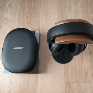 보스 QC 울트라 헤드폰