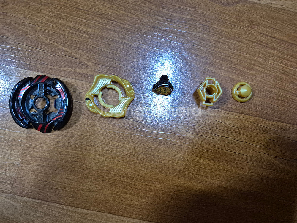 메탈베이블레이드 발칸 호루세우스 팝니다.--0