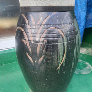 대형 항아리 3개 ,중형항아리2