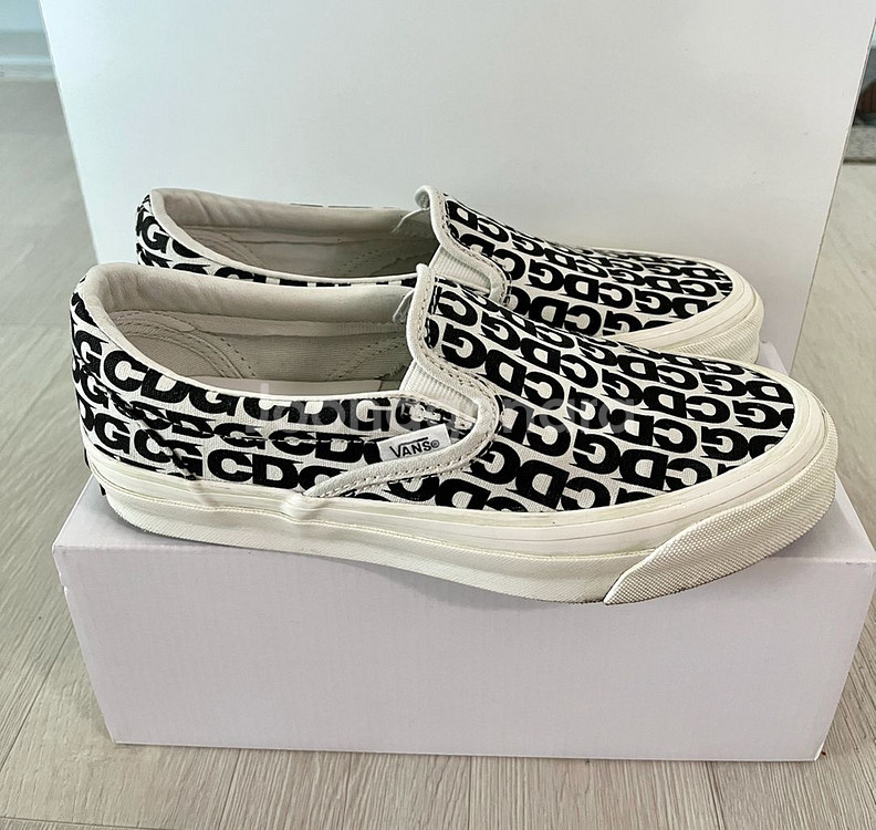 반스 볼트 슬립온 LX CDG 화이트 230--4