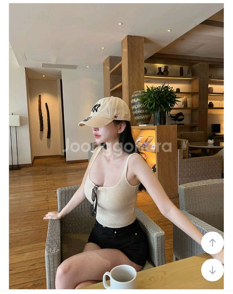 (공홈 단종 새상품) 카인다미 발레리나 니트 나시 (블랙,아이보리)--6