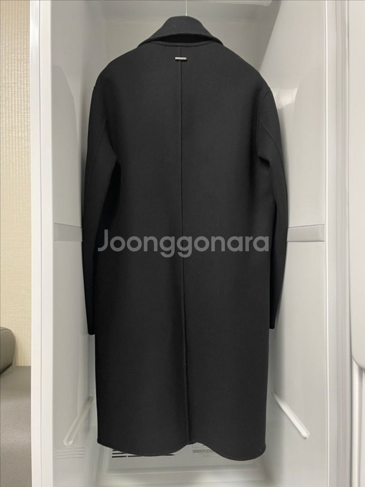 솔리드옴므 블랙 세미오버핏 핸드메이드 코트 46사이즈--1