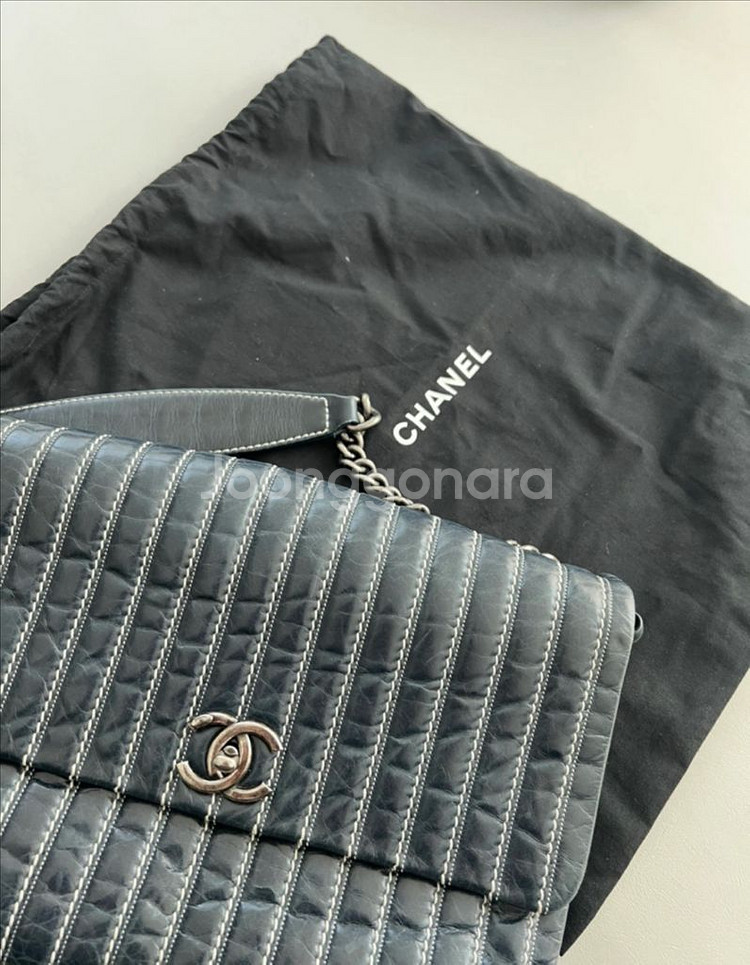 샤넬 네이비 레더 스티치 숄더--6