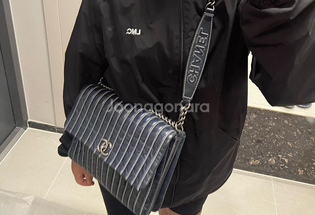 샤넬 네이비 레더 스티치 숄더--9