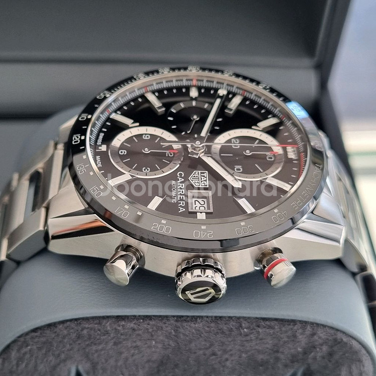 태그호이어 준신형 까레라 크로노그래프 41mm 검판--4