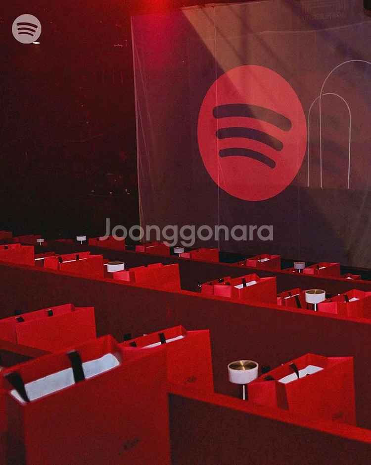 블랙핑크 제니 리스닝파티 루비 머그컵 BLACKPINK--3