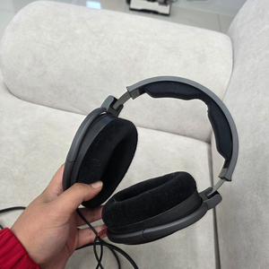 젠하이저 HD600 판매합니다.