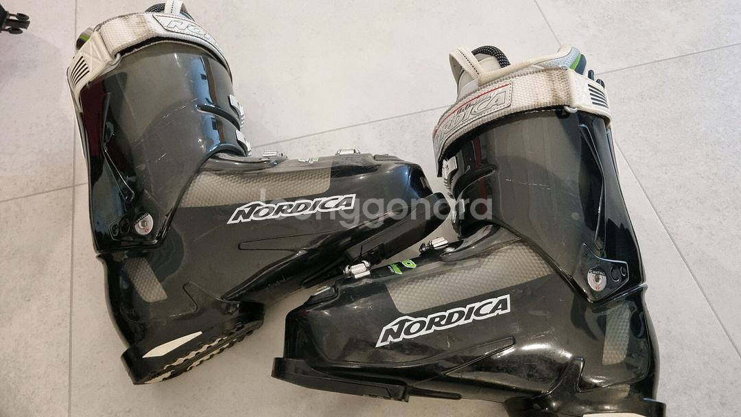 노르디카 스키부츠 팝니다. 270-275--5